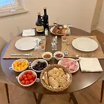 Casa Ossan Bed & Breakfast