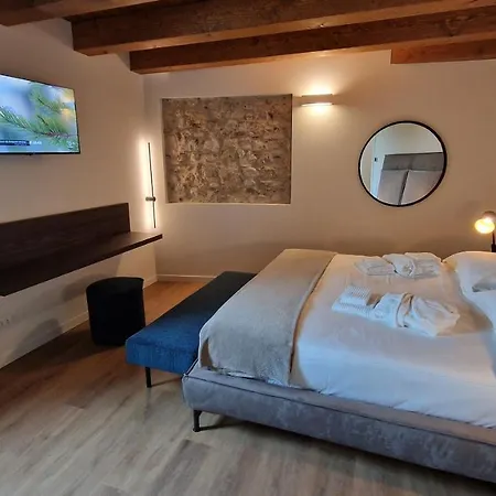 Casa Ossan 4* Сан-Пьетро-ин-Карьяно